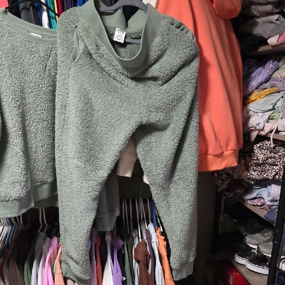 PINK Victoria's Secret Sage Green Crew Neck Sweater And Joggers - Picture 3 of 3